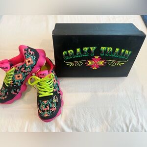 BRAND NEW Never Worn Crazy Train Shoes Size 7